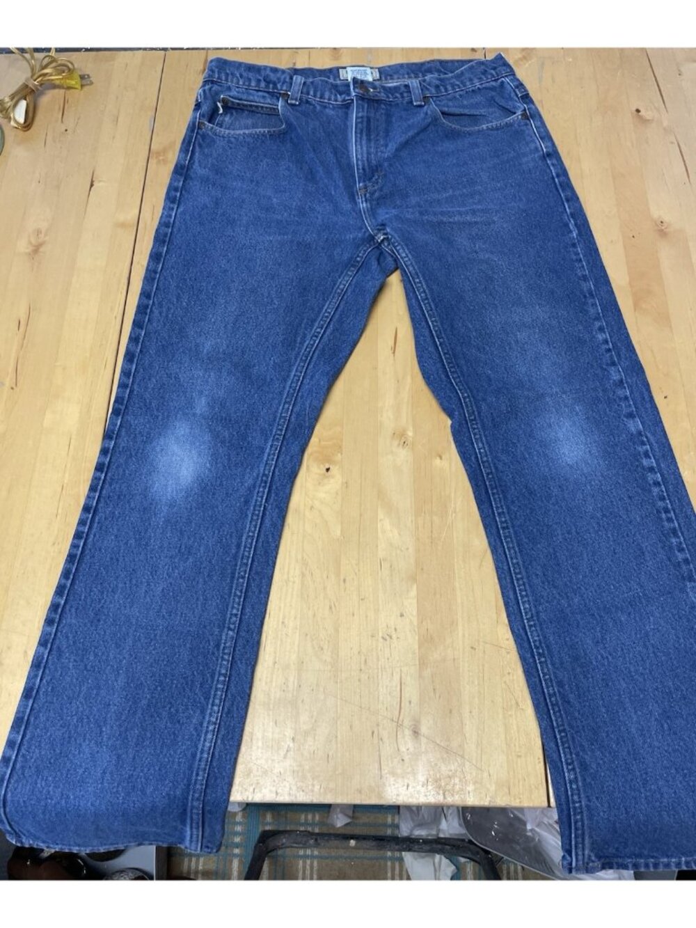 L.L. Bean Mens Standard Fit Jeans 34 x 32 item ID 296551 100% cotton